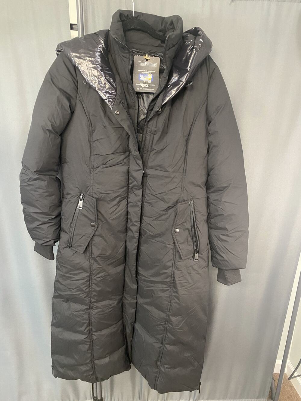 Bernardo Ecoplume Women's Medium Black Polyester Shiny Hood Puffer Coat with Bib